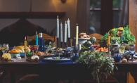A table stocked with healthy Thanksgiving and Christmas dishes.