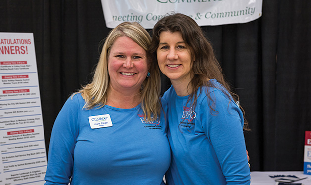 Laurie Staiger and Amanda Roseth at the Woodbury Area Chamber of Commerce Community Expo.
