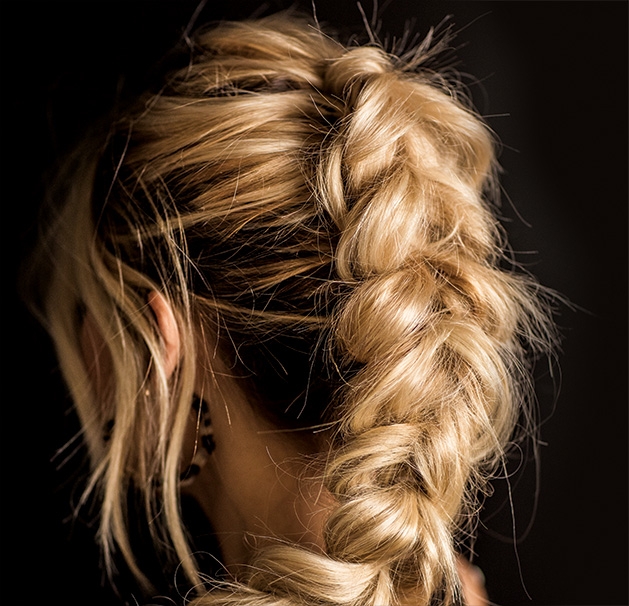 A trendy fall hairstyle for women by Emily Woodstrom Hair Artistry