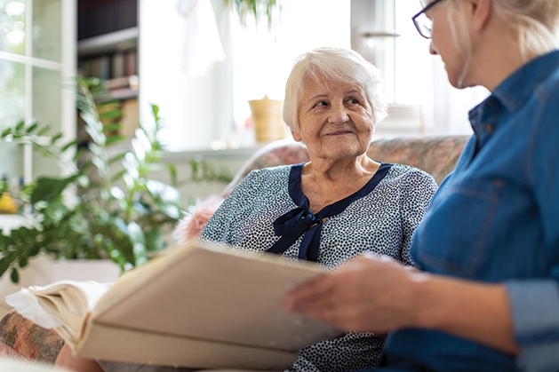 visiting elderly parent visiting elderly parent