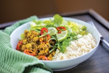Curried pork with salted cabbage
