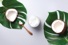 Homemade skin care products made from Coconut oil