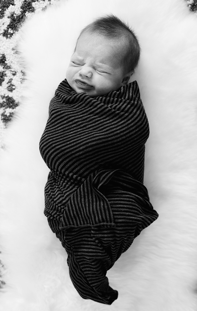 A newborn Woodbury baby